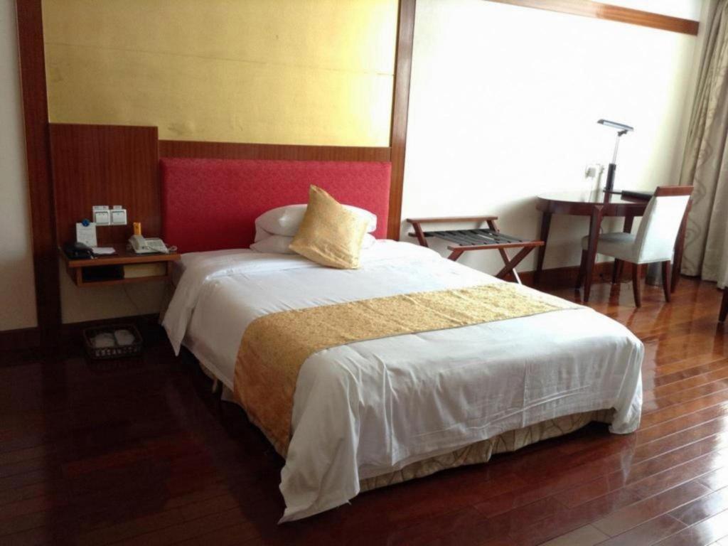 Golden Lustre Hotel Shenzhen Extérieur photo