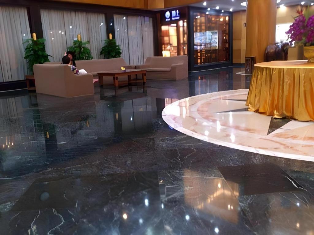 Golden Lustre Hotel Shenzhen Extérieur photo